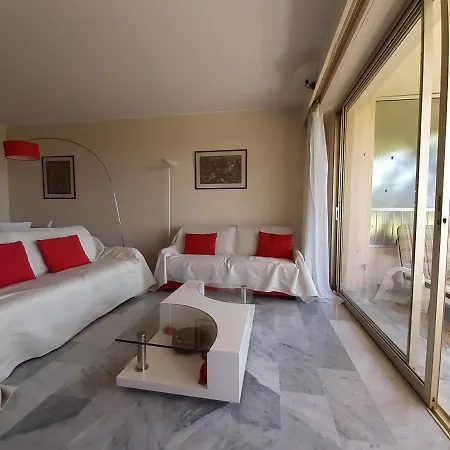 Apartman Le Renoir *